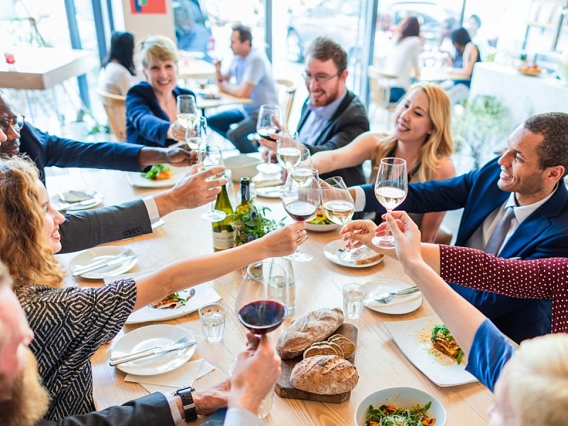 Dal 2027, la Giornata della Ristorazione si celebra ogni terzo sabato di maggio