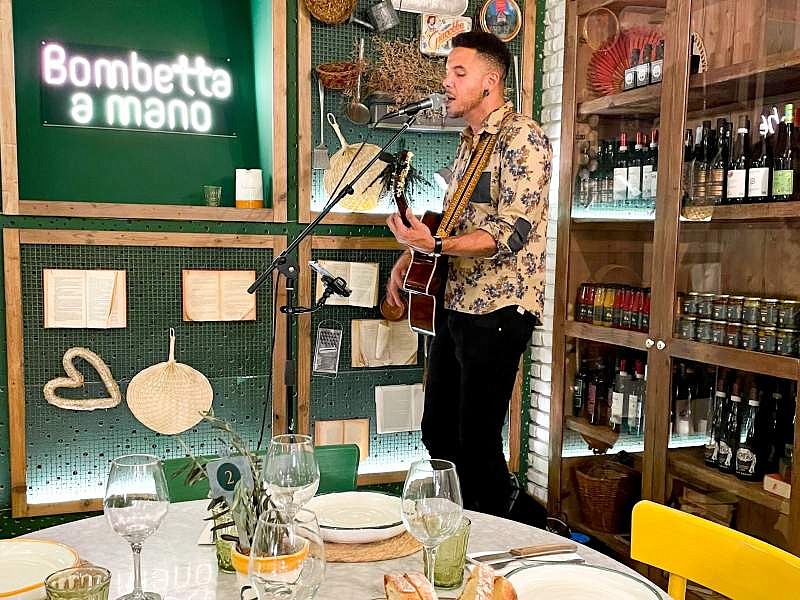 Il Mannarino si trasforma in palco per musicisti in erba con il format "La cena suonata"