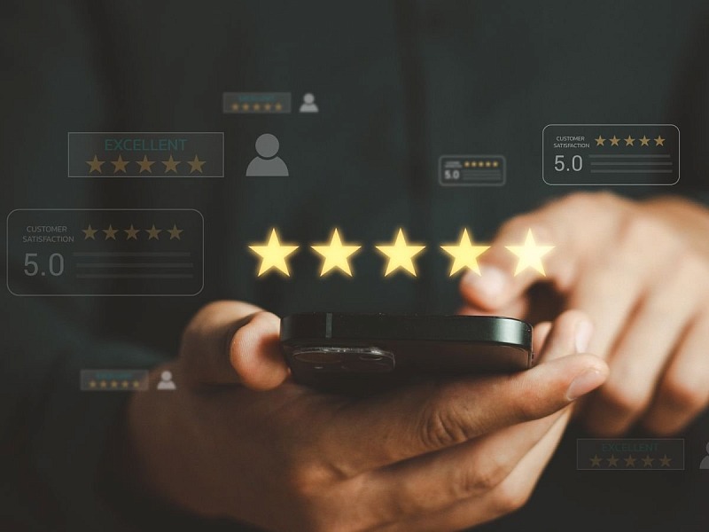 Le recensioni online si possono redigere entro 30 giorni dall'attuale esperienza in un locale