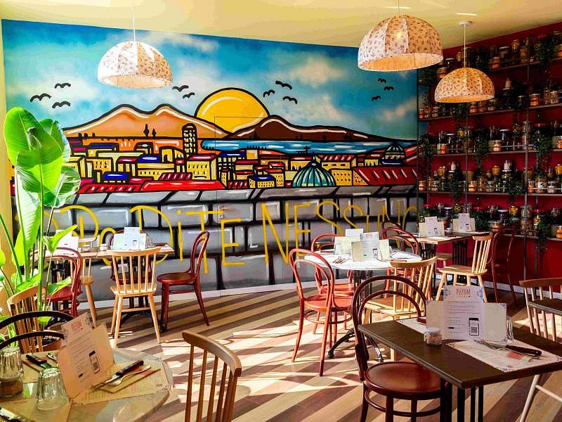 La sala del nuovo locale Pizzium a Pavia