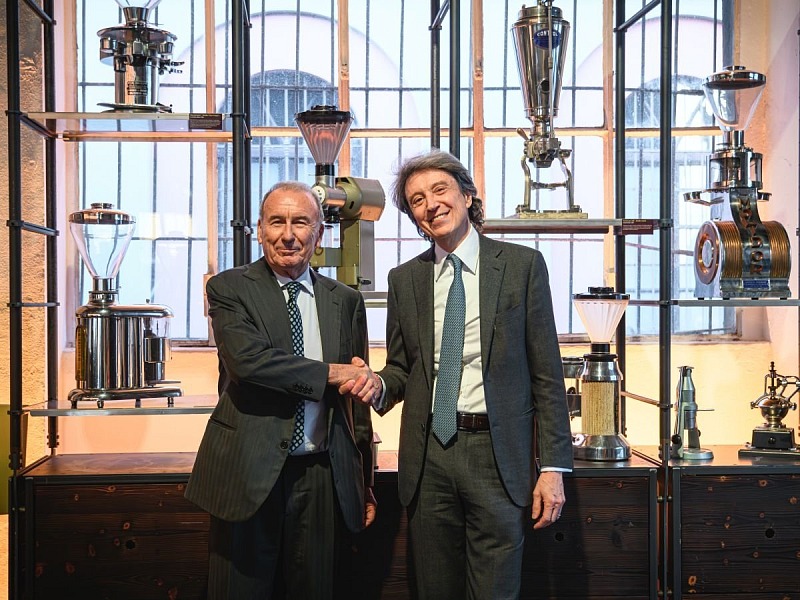 Da sinistra, Maurizio Cimbali e Giovanni Mazzer alla presentazione della partnership fra le due aziende