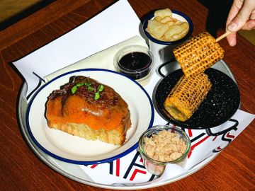 tommy-cafe-2