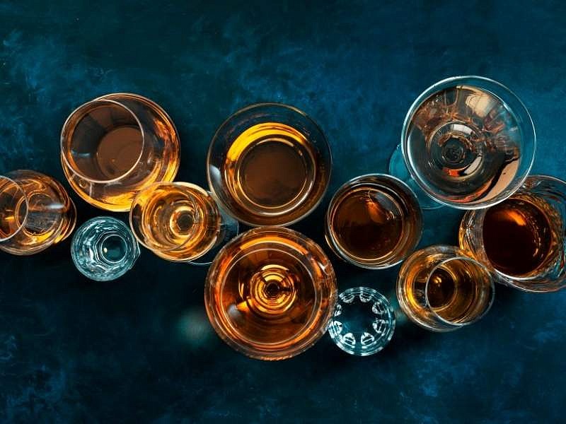Partesa fra birra, vino e spirits: eccome come si brinda a Natale 2023 Birra, vini fermi e whisky protagonisti dei brindisi 2023 secondo Partesa