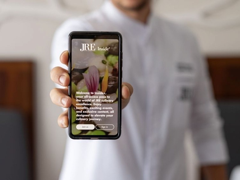 L'app degli chef JRE per immergersi nel mondo fine dining L'associazione JRE - Jeunes Restaurateurs lancia la sua app per immergersi nel fine dining